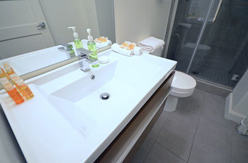 Likeahotel - Le Prince-arthur Hotel 4*